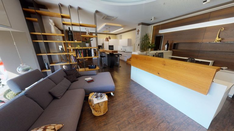 Ringhofer ringhofer 1 768x432