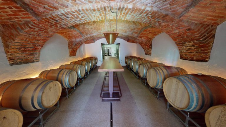 Weingut Buschenschank Trabos Weinkeller trabos weinkeller 6 768x432