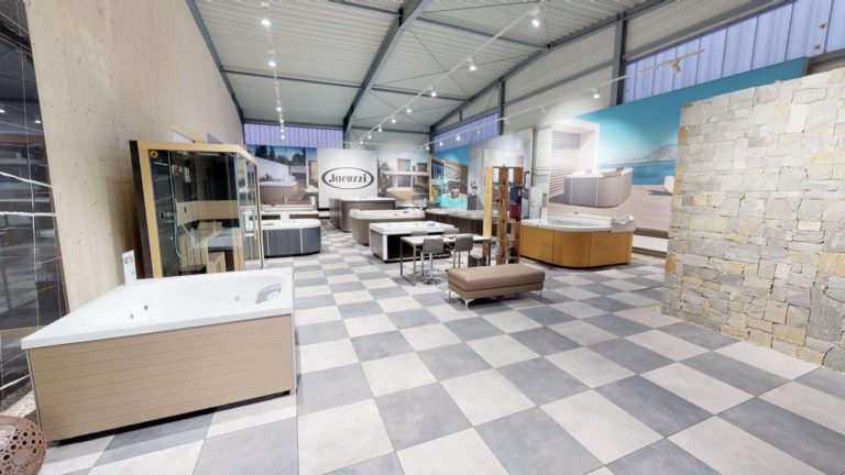 Alles Fliest Markt Allhau Jacuzzi 1 1 2048x1152 1 2 768x432